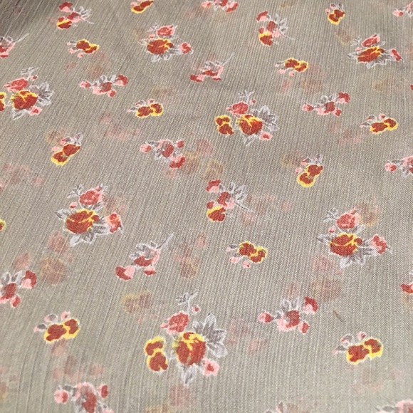 Shirt - Picture 2 of 3